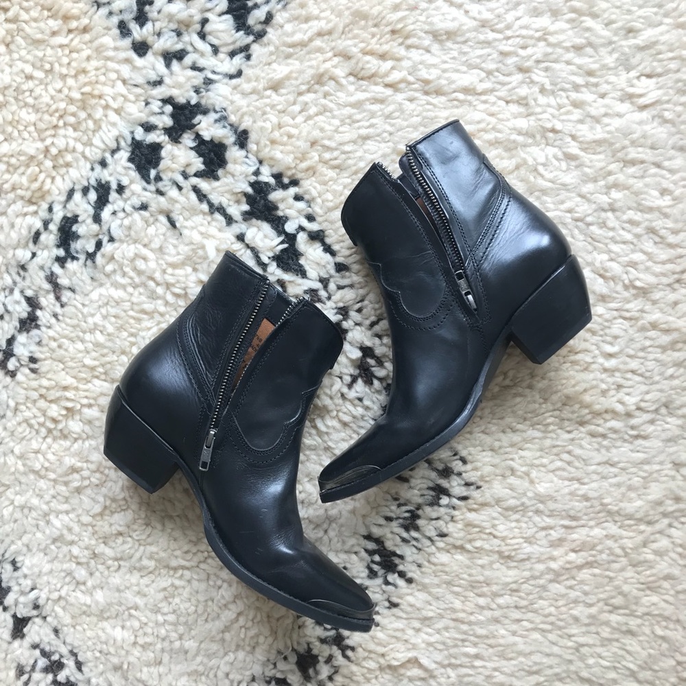 FRYE Boots